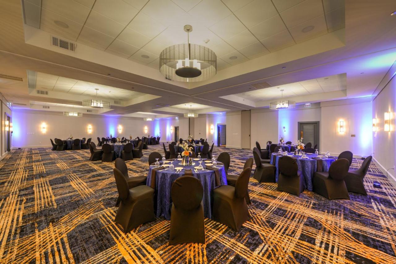 Crowne Plaza Jacksonville Airport By Ihg Экстерьер фото
