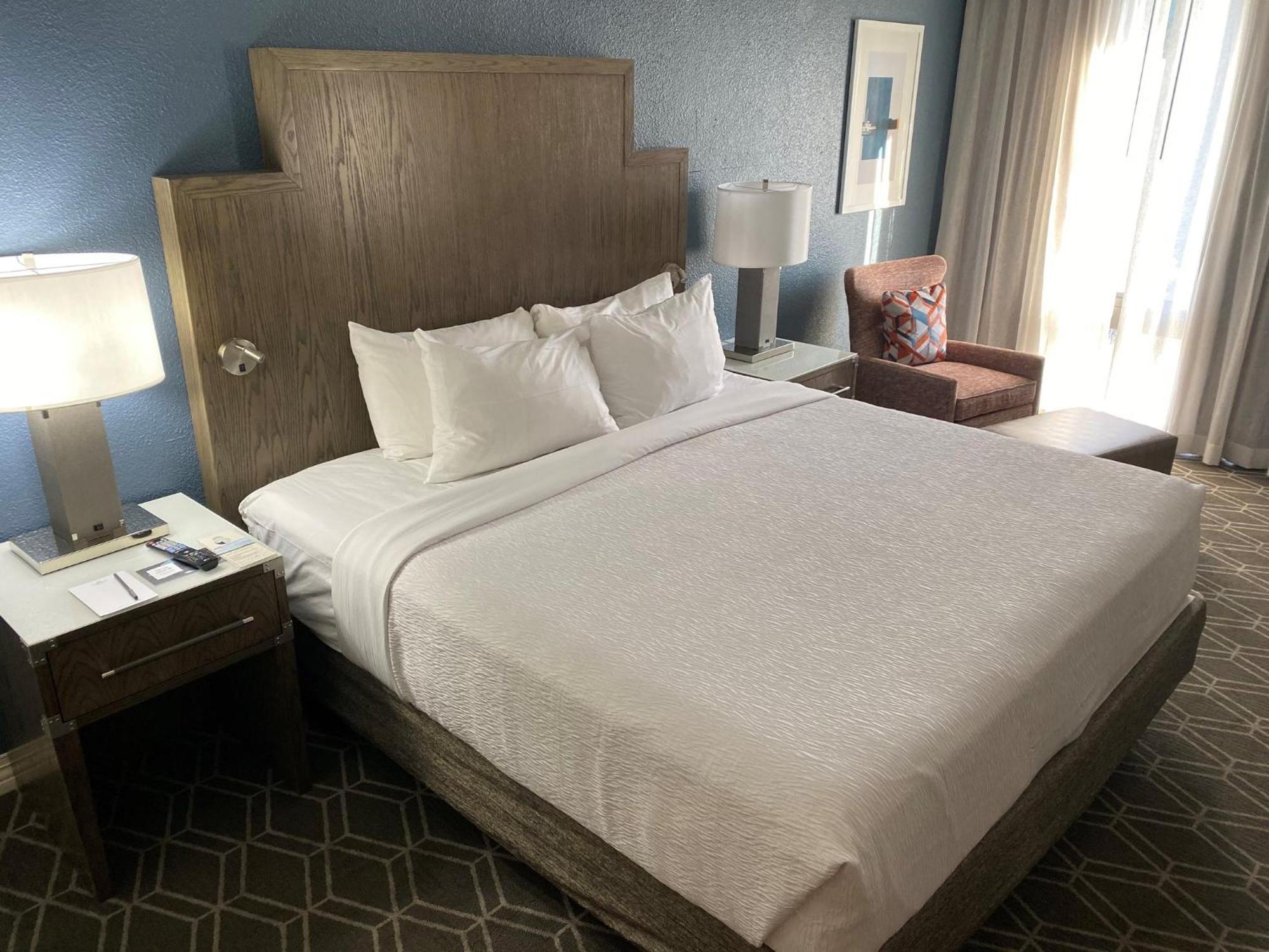 Crowne Plaza Jacksonville Airport By Ihg Экстерьер фото