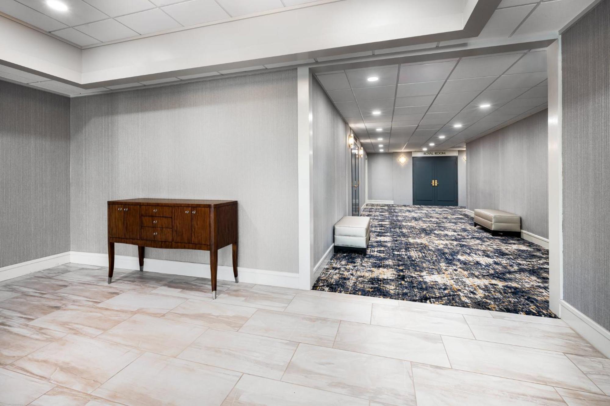 Crowne Plaza Jacksonville Airport By Ihg Экстерьер фото