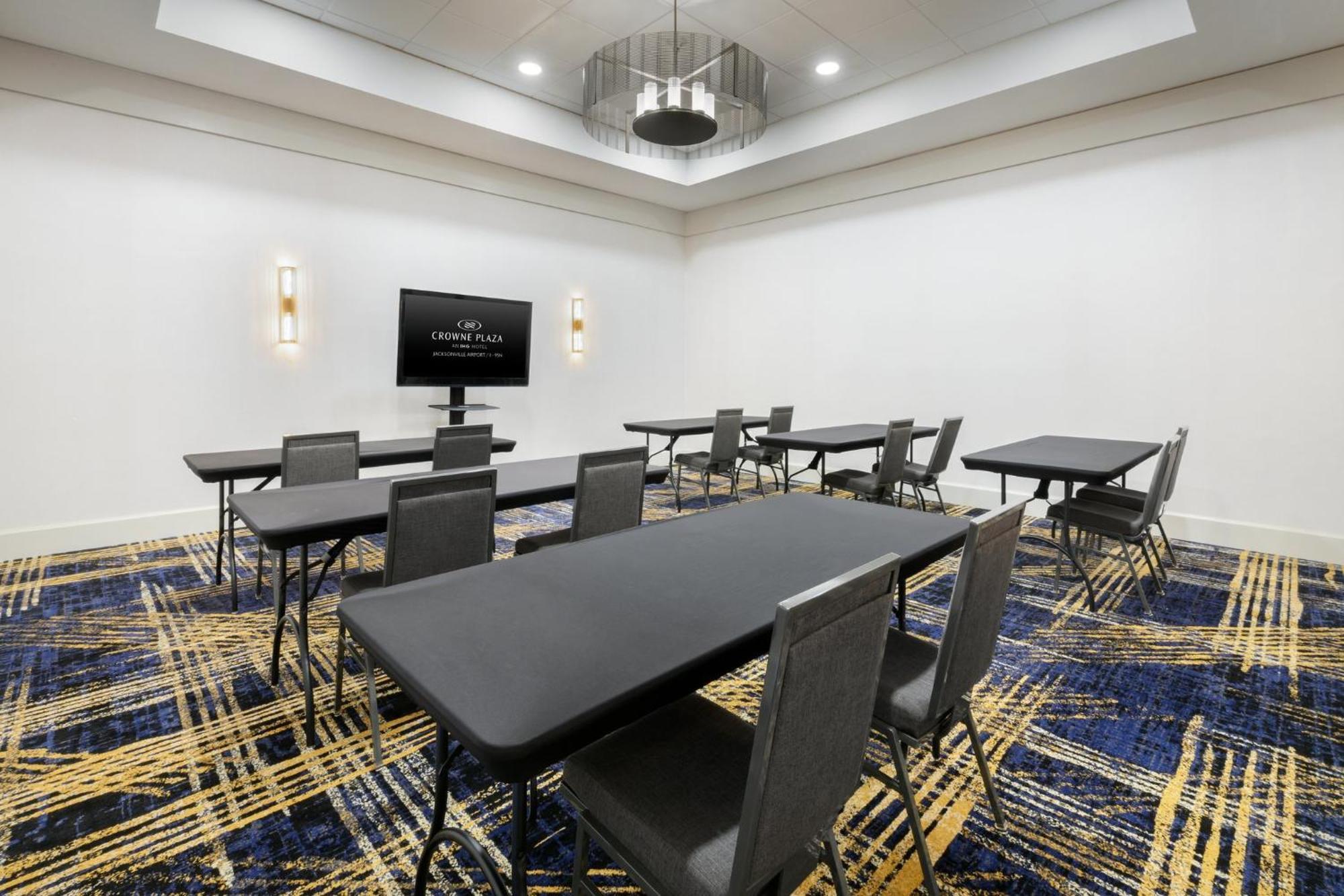 Crowne Plaza Jacksonville Airport By Ihg Экстерьер фото